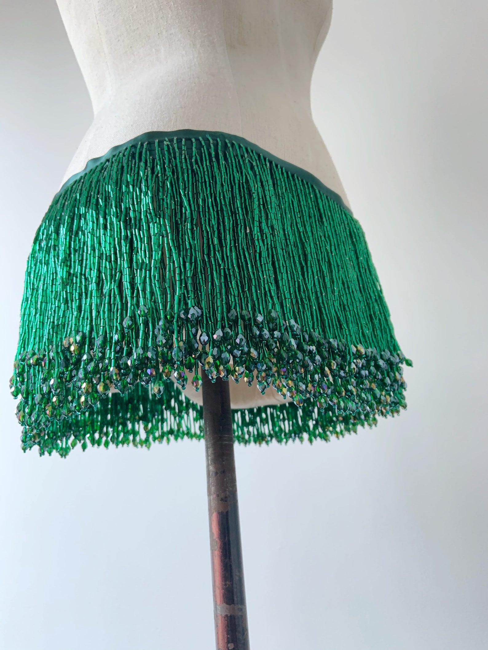 1 ياردة الأخضر حبة هامش شرابة  - مراجعة Beaded Trim Fringe وسعره